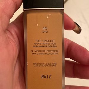 Dior Forever high perfection skin foundation. -4N